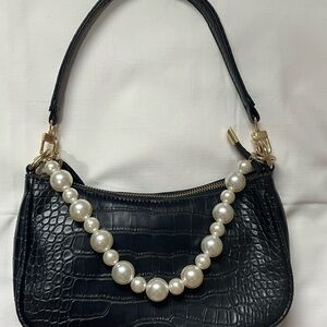 Elegant Black Croc-Embossed Handbag with Pearl Accent